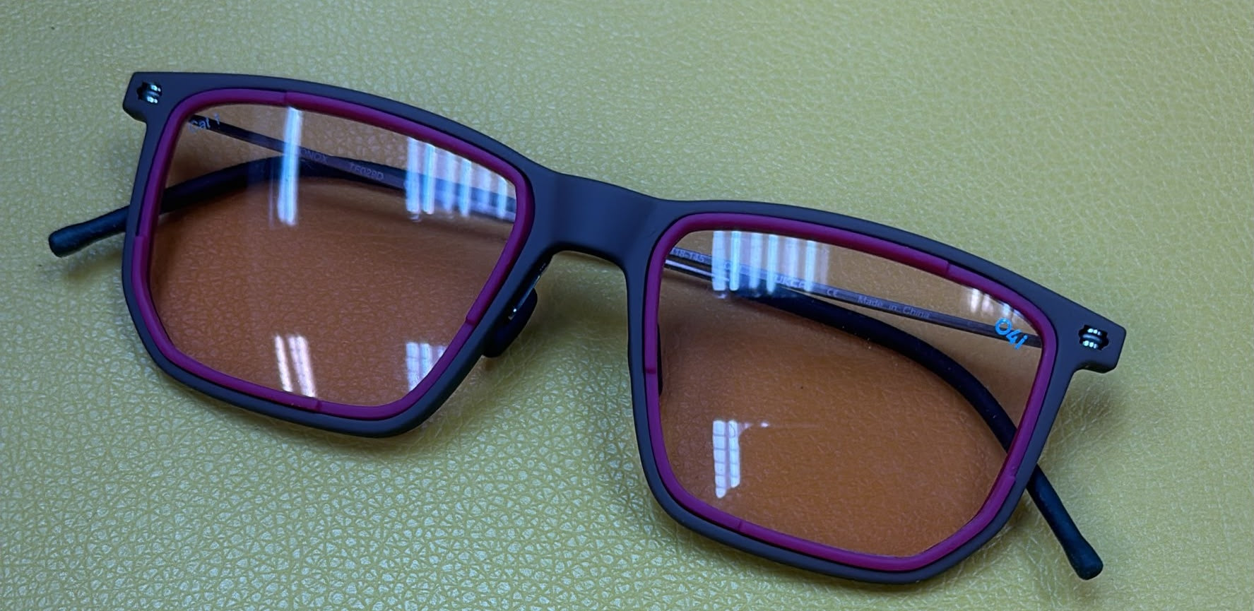 The ultimate fix for post-LASIK chronic dry eyes. Stylish, sleek, and highly effective