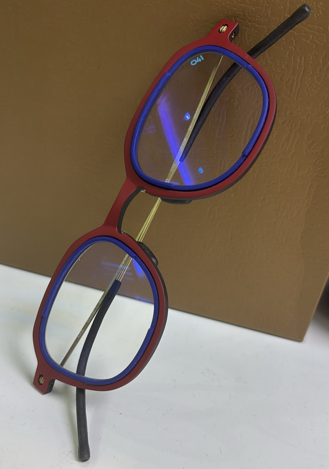 My picky teenager loves them! Ultra-lightweight, stylish, and premium protection